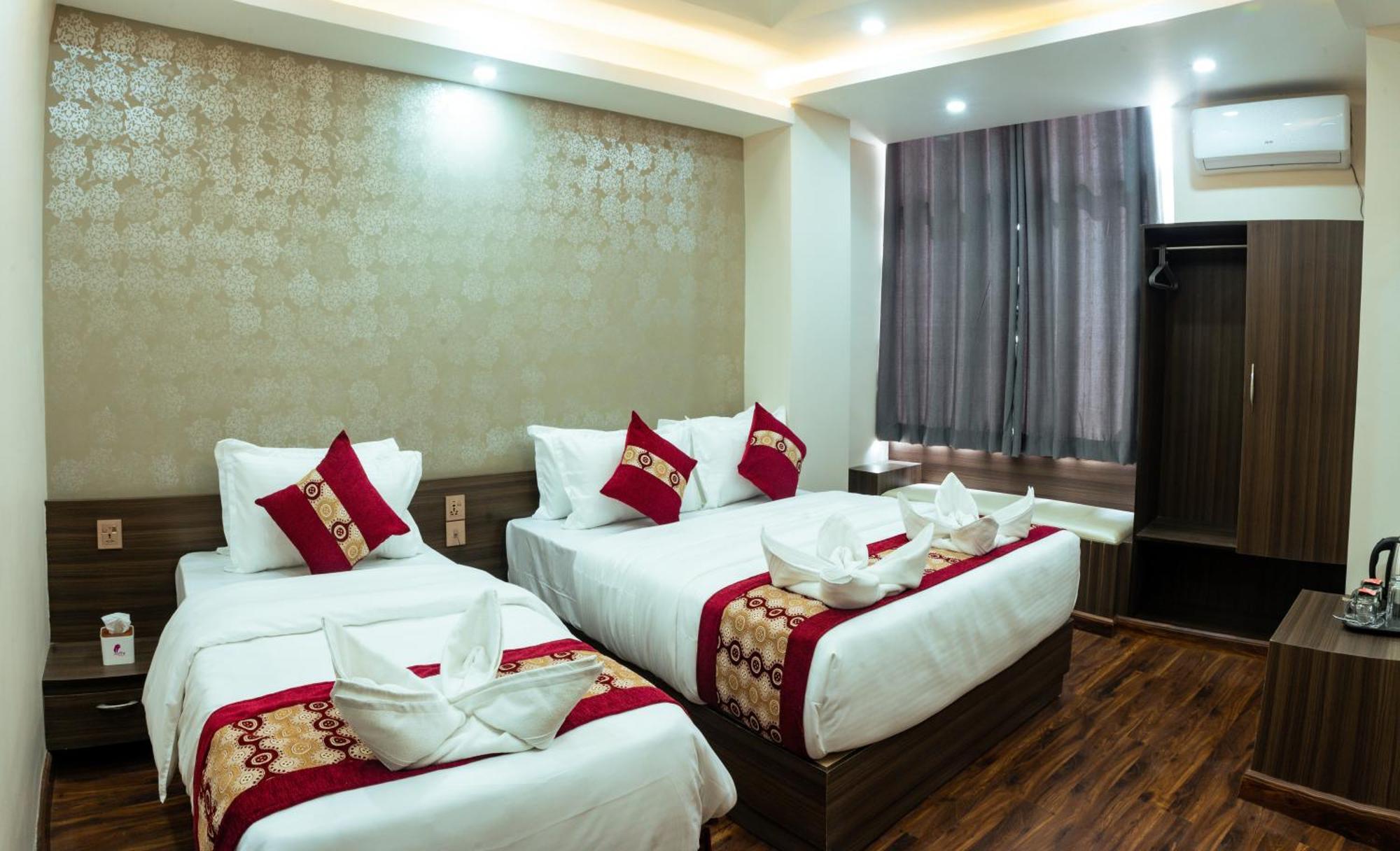 Kusum Airport Hotel Katmandu Kültér fotó